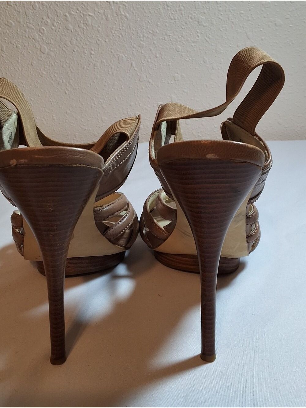 Michael Kors Strappy Stiletto Heels Beige Taupe Leather Sandals Size 8.5 - Picture 3 of 7